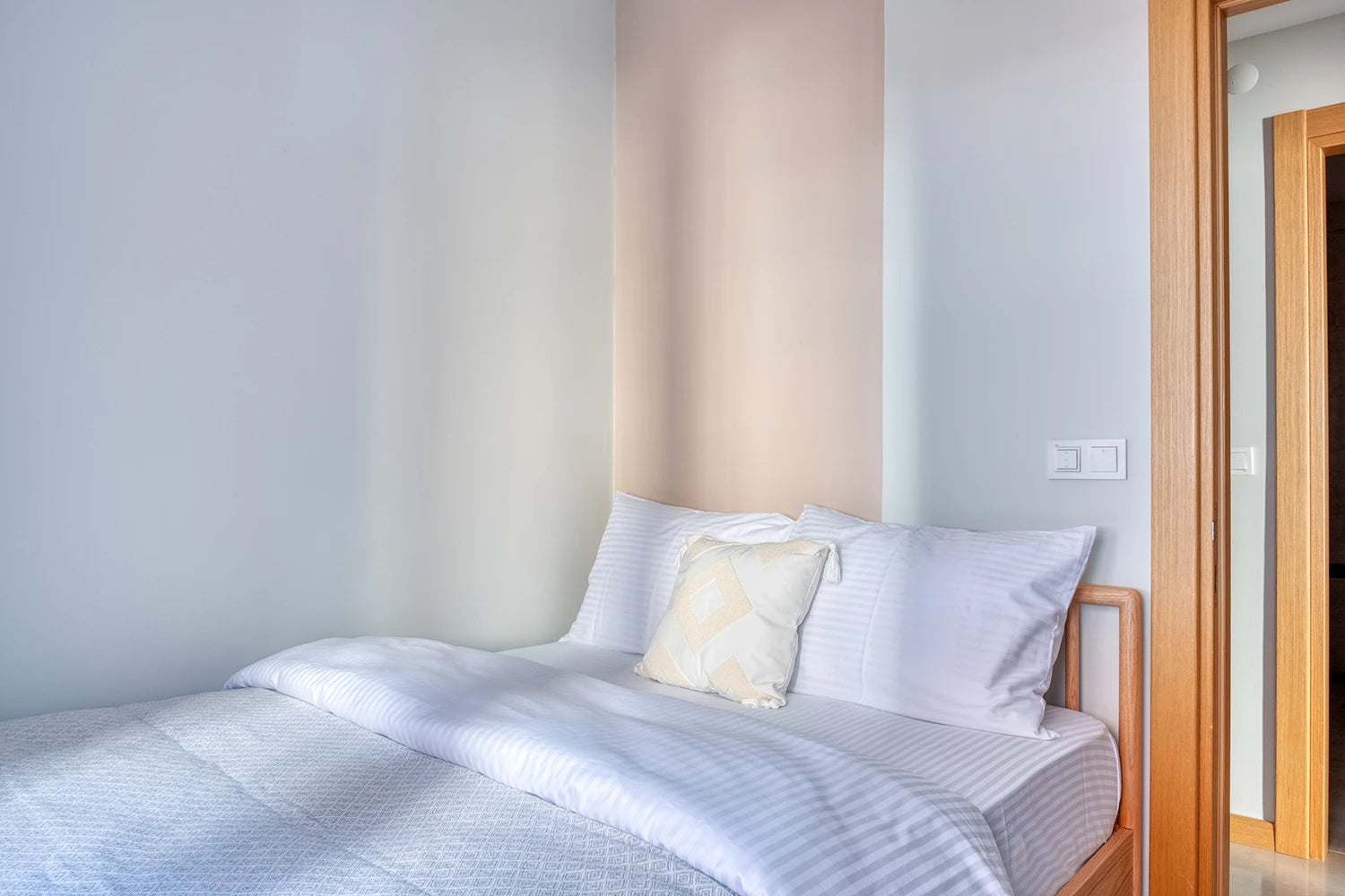 Bamboo/Latte Mattress 140x190
